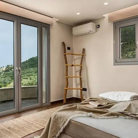 Nefeli Luxury Villa Marathiás
