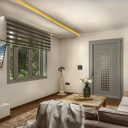 Villa Nefeli Luxury *